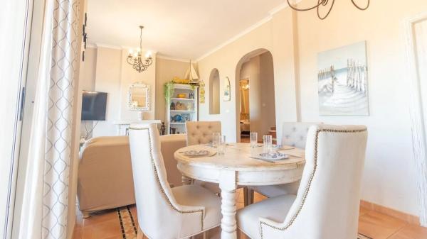 Chalet adosado en calle Amberes