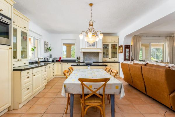 Chalet en Partida el Planet