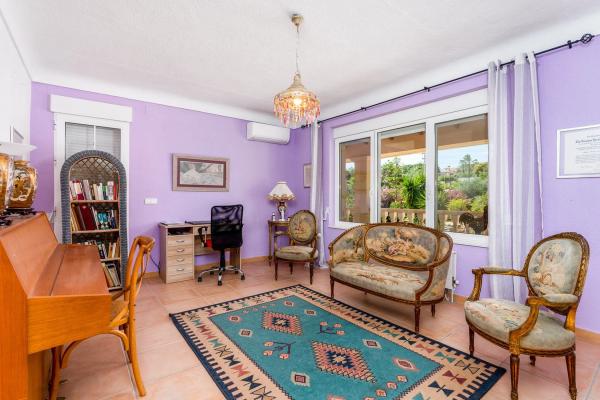 Chalet en Partida el Planet