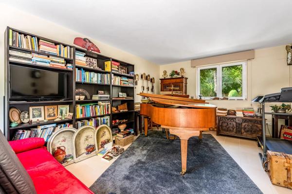 Casa independiente en calle Xop