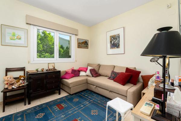 Casa independiente en calle Xop