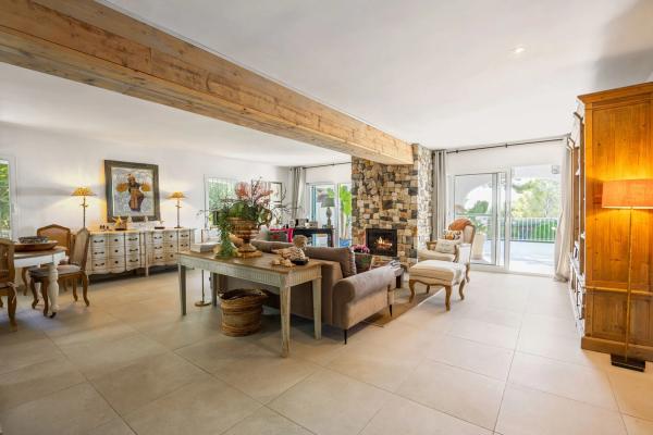 Casa independiente en calle el Xoriguer, 5