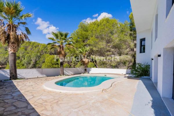 Casa independiente en CL Erica-s.A. I