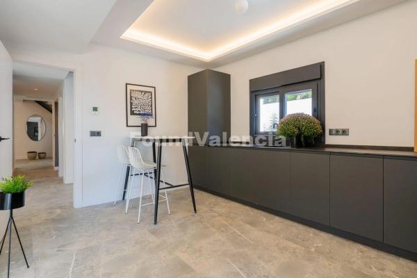 Casa independiente en CL Erica-s.A. I