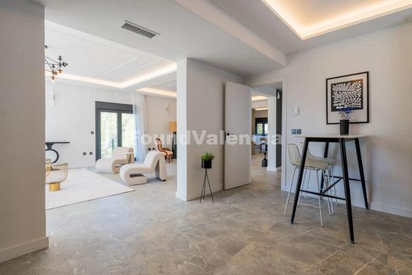 Casa independiente en CL Erica-s.A. I