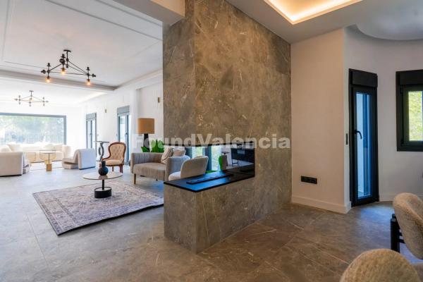 Casa independiente en CL Erica-s.A. I