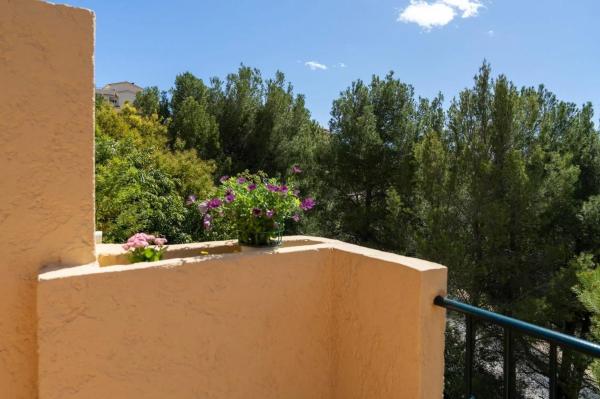 Chalet adosado en calle Toix, 1