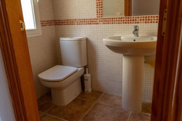 Chalet adosado en calle Toix, 1