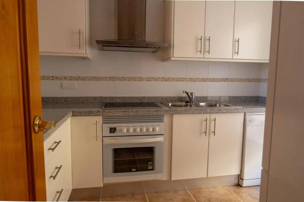 Chalet adosado en calle Toix, 1