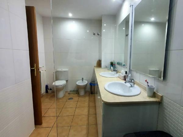 Casa independiente en calle El Pou