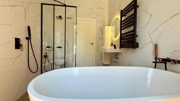 Casa independiente en calle Garrofer