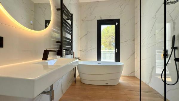 Casa independiente en calle Garrofer