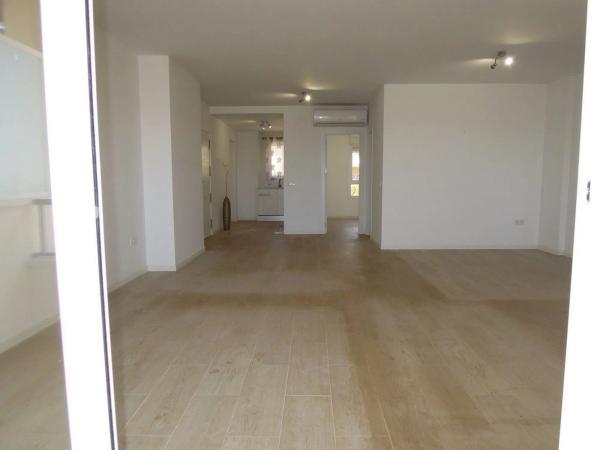 Piso en calle Isla de Altea