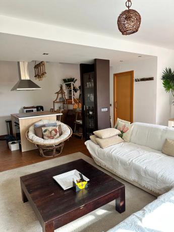 Chalet adosado en calle el Forat, 23