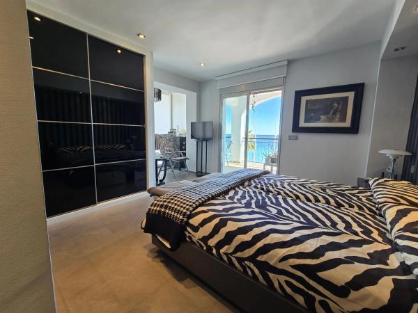 Piso en carretera del Albir, 24