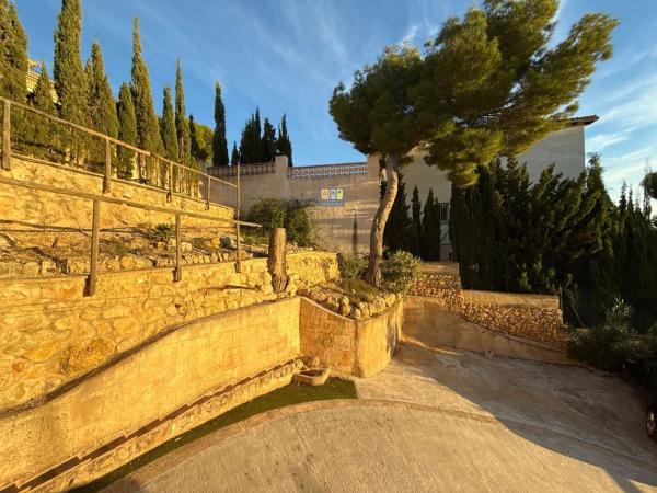 Casa independiente en calle Jardín