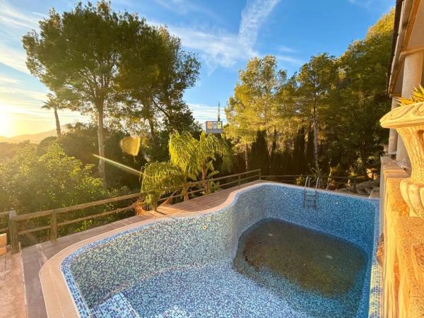 Casa independiente en calle Jardín