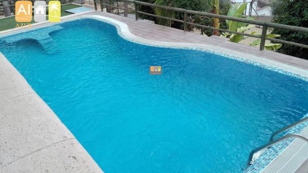 Casa independiente en calle Jardín