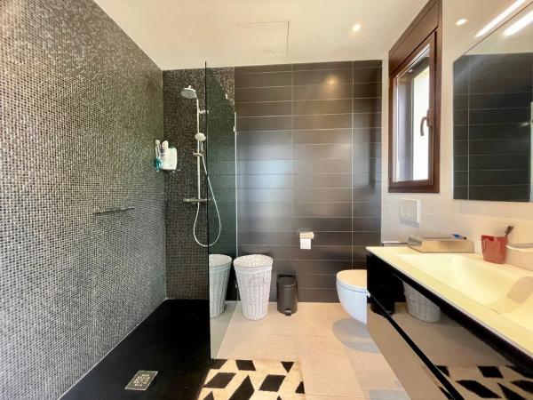 Casa independiente en calle Estació, 9