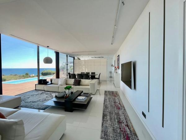 Casa independiente en calle Estació, 9