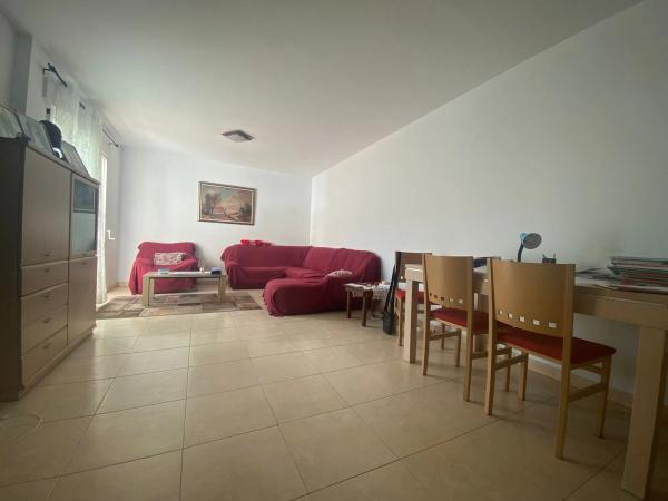 Piso en avenida Comunitat Valenciana