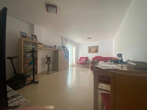 Piso en avenida Comunitat Valenciana