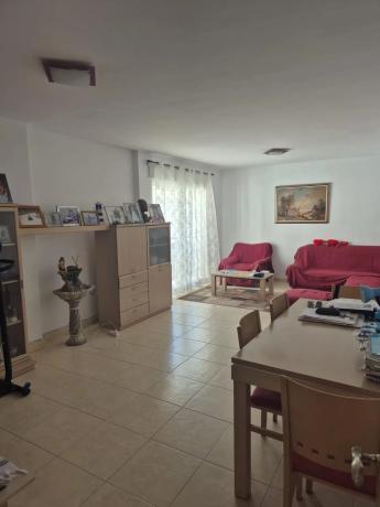 Piso en avenida Comunitat Valenciana