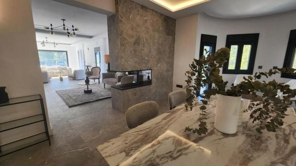 Casa independiente en calle Erica