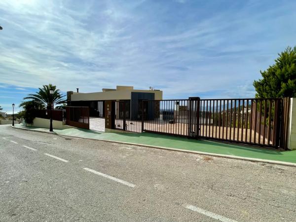 Casa independiente en calle Alemania