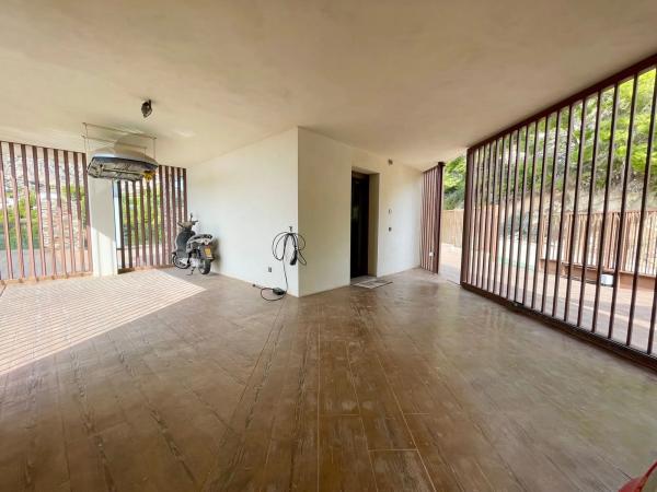 Casa independiente en calle Alemania