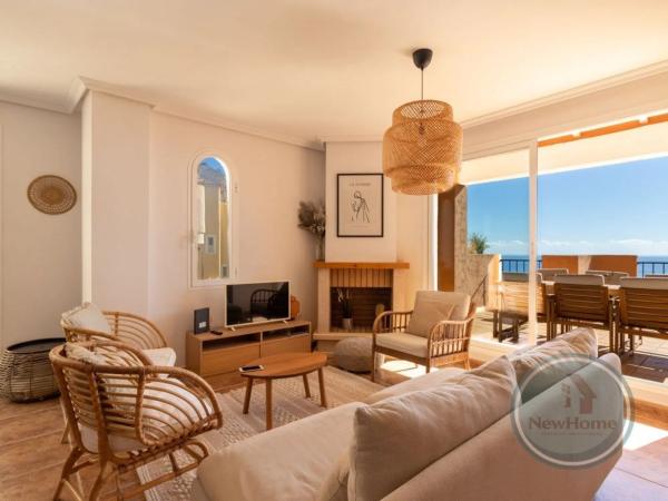 Chalet adosado en calle Freu, 15 -13