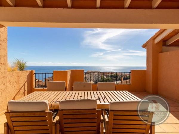 Chalet adosado en calle Freu, 15 -13