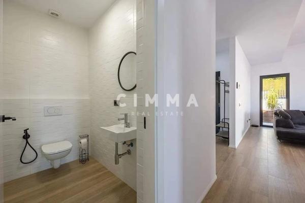 Casa independiente en calle Garrofer