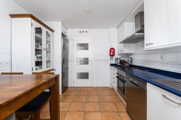 Ático en plaza Mar y Montaña S.U.4