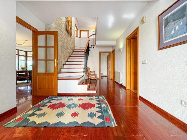 Casa independiente en calle Varadero