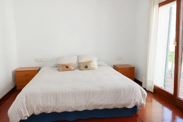 Casa independiente en calle Varadero