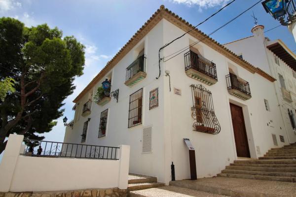 Chalet pareado en calle Santa Bárbara