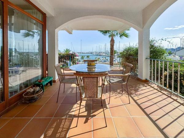 Casa independiente en calle Varadero