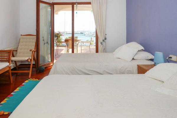 Casa independiente en calle Varadero