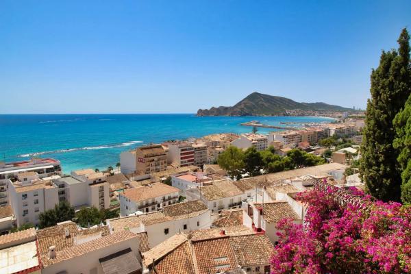 Chalet pareado en calle Santa Bárbara