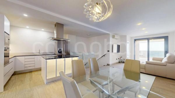 Dúplex en calle Currica