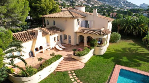 Casa independiente en calle la Friula, 7