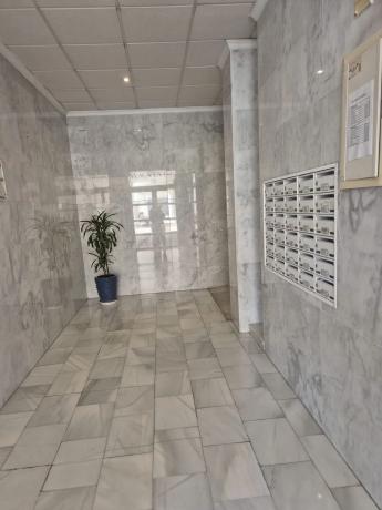 Piso en plaza la pau, 5