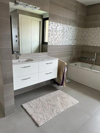 Casa independiente en calle Costa Verde