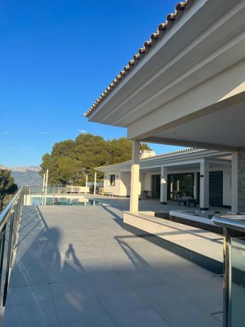 Casa independiente en calle Costa Verde