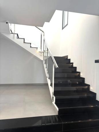 Casa independiente en calle Costa Verde