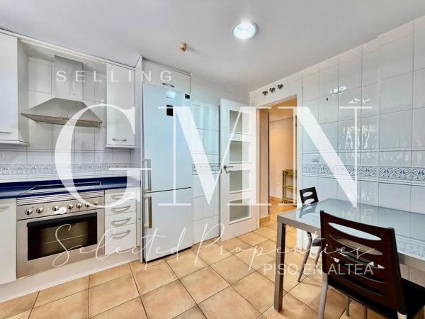 Piso en Zona de Mascarat