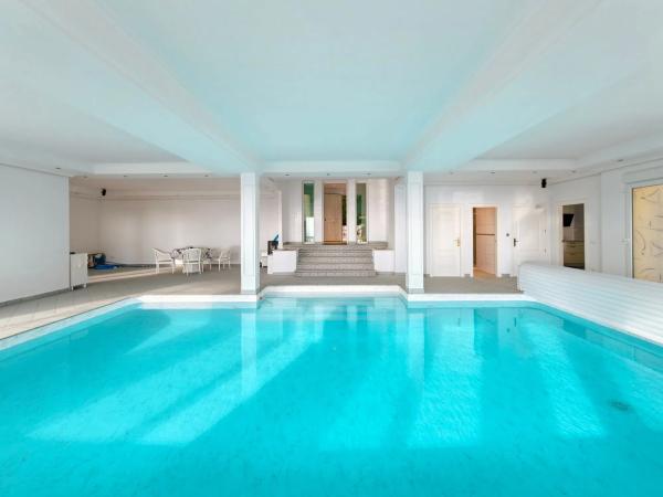 Casa independiente en calle Noruega-a.h