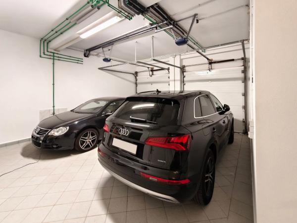 Casa independiente en calle Noruega-a.h