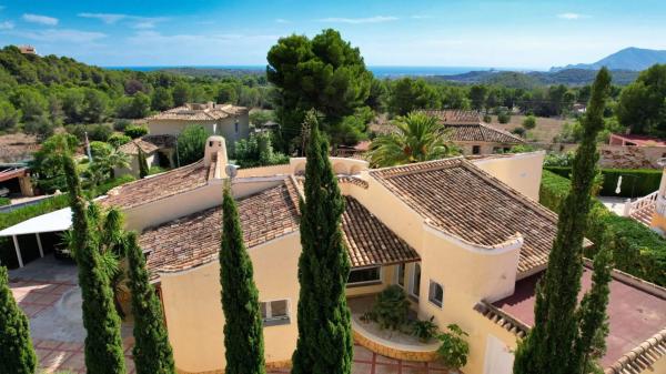 Casa independiente en calle el Llidoner, 25
